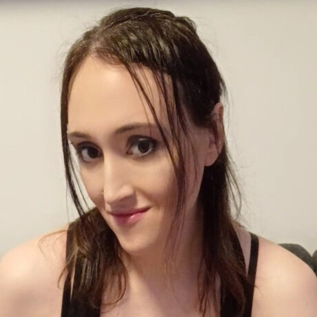 LucyLondon pornstar hot img