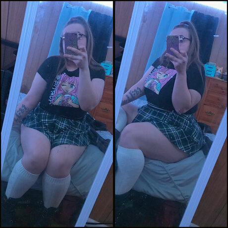 _Free Thick Girl Fantasies_ model erotic picture