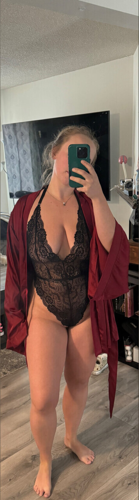 Curious Minx pornstar hd photos