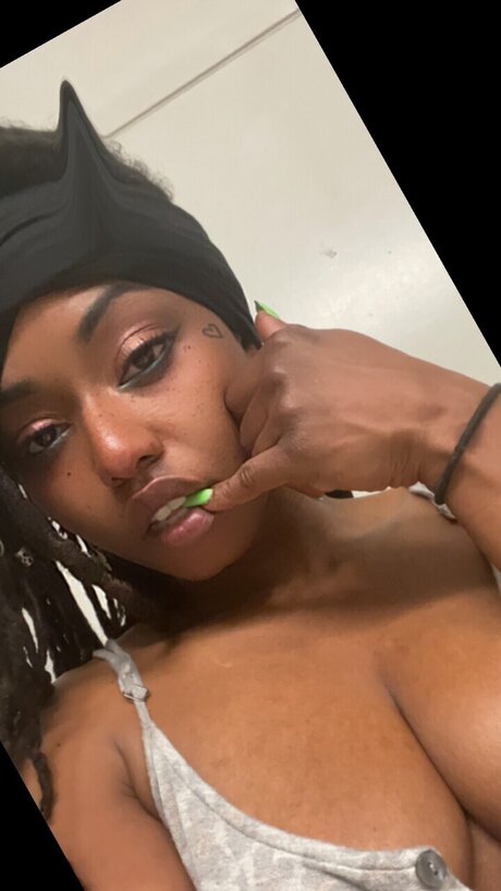 Miss Happy Ending nudes pornstar archive