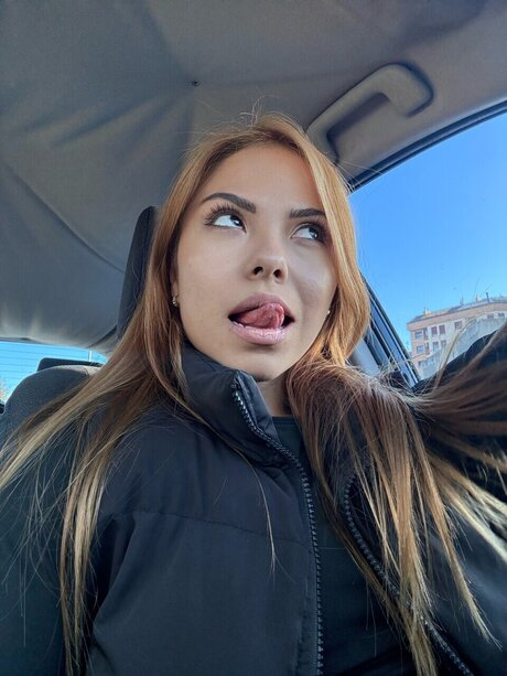 Claudia Fitness pornstar high quality image