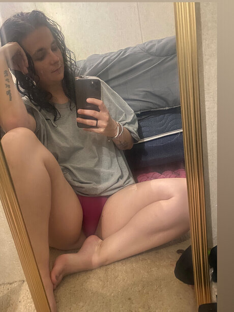 RayAnn model sex picture