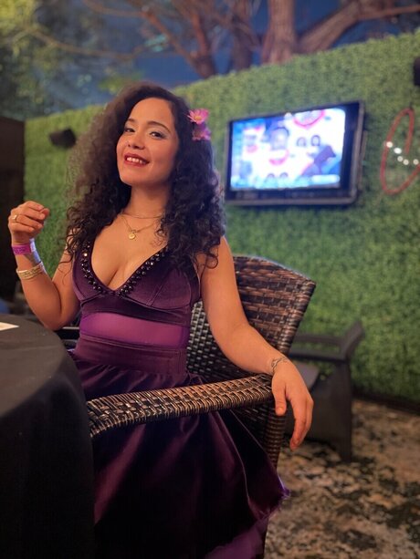 Ms Sundae pretty star photo