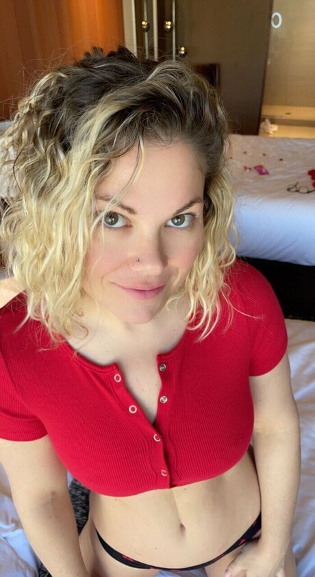 CJ CANNON nudes pornstar archive