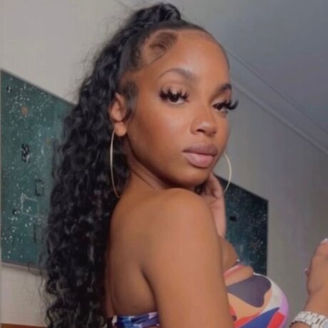 aziza2pretty free pornstar image