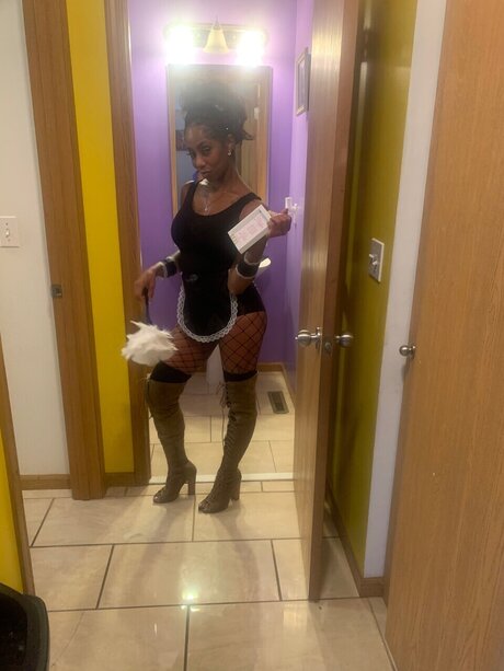 MadeMaid star hot photo