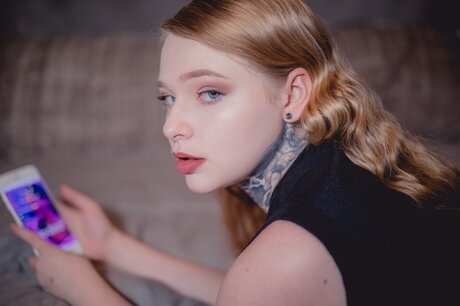 Annistin sex star pics