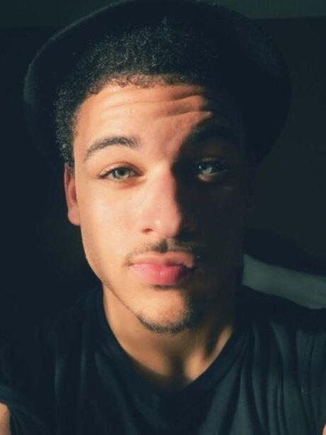 Branson999 exclusive actress pictures