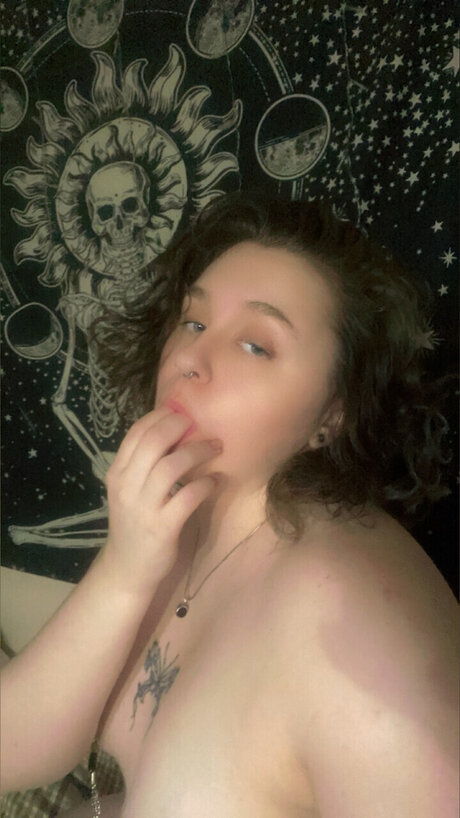 Lilith Morr perfect star images