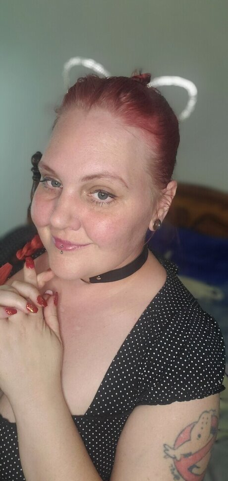 Rae Rae Kitten pornstar pictures