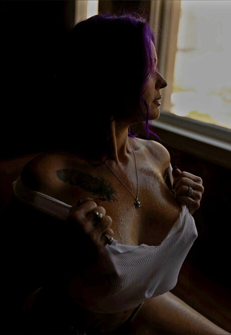 Phaedra model erotic pics