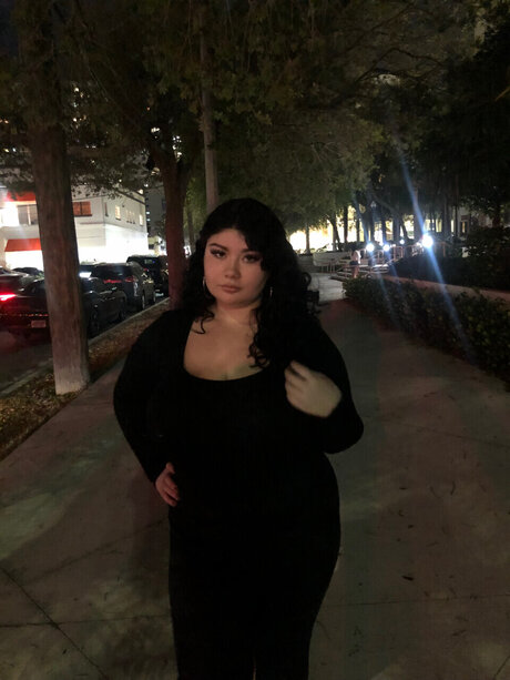 Yazmin novaa model hd gallery