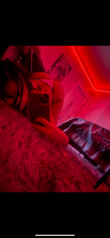 Rika Bandz pornstar nude pic