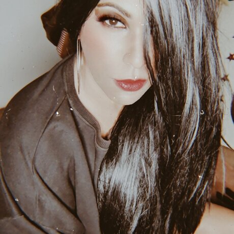 Deborah Roux model nudes image