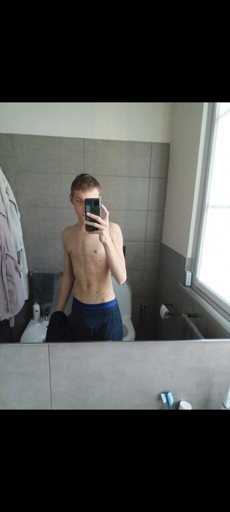 ultimo bhot model hot photos