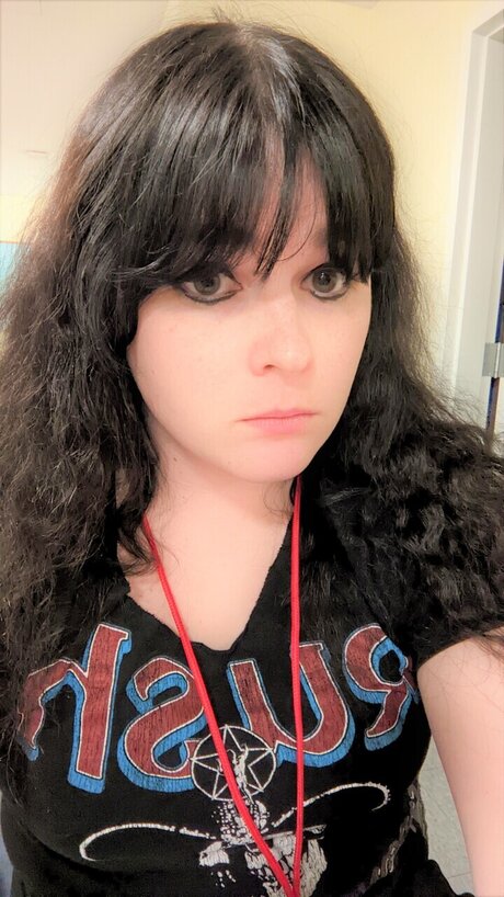 Maude Lynne free model image