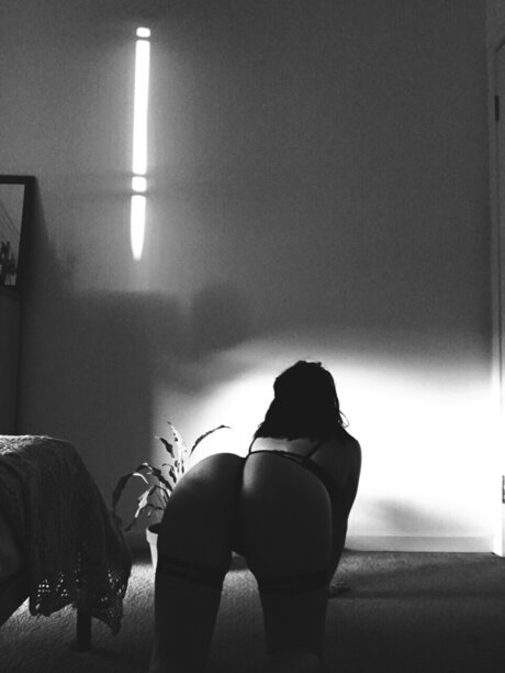 Aubrey Adam nice actress gallery