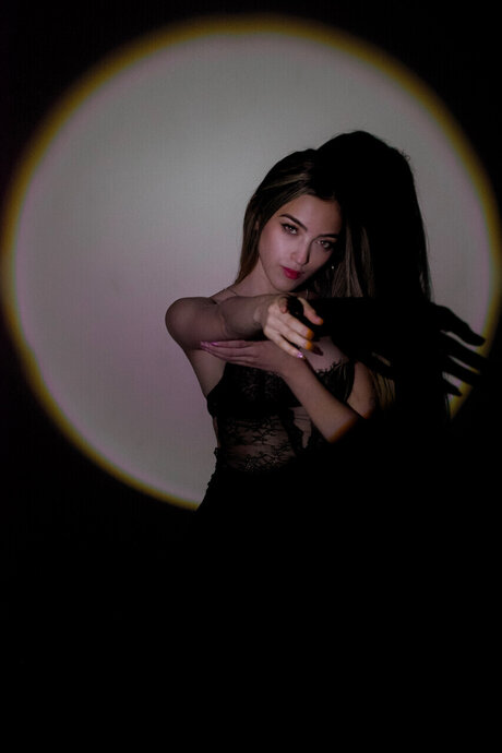 Anamgs sexy actress picture