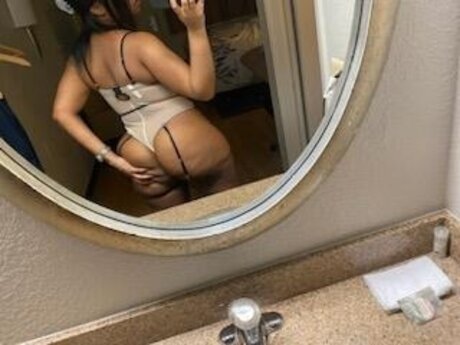 Columbia pornstar photo