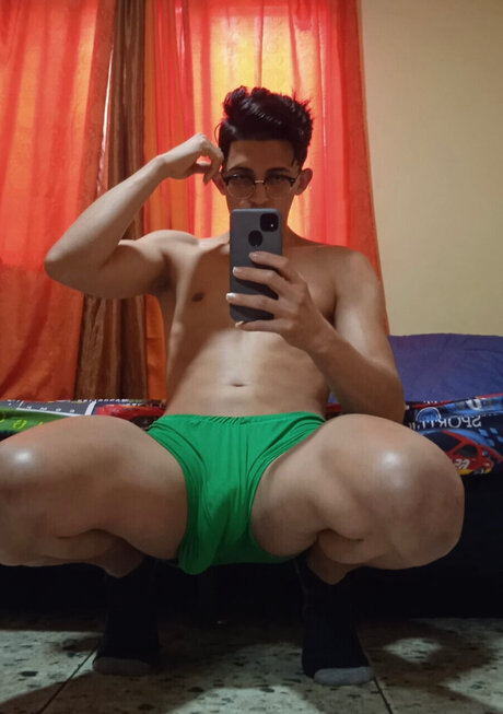 Johan Maky Free_ star perfect picture