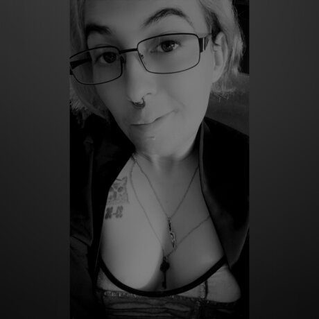 Dowen nude model galleries