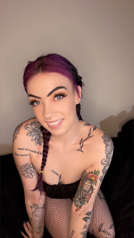 _Ivy Daily_ star erotic photos