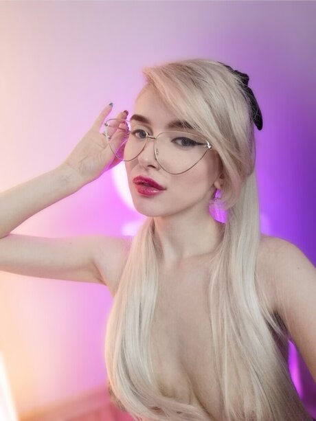 IrisIce nudes actress galleries