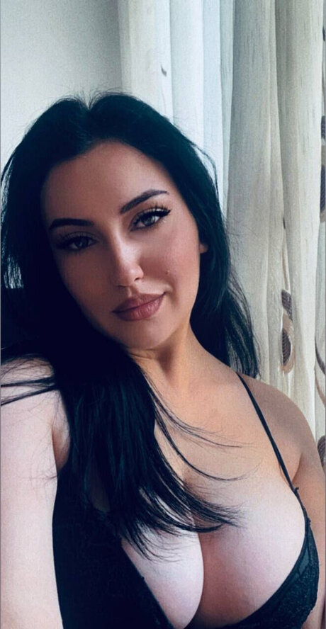 Florence Bounty_ sex pornstar img