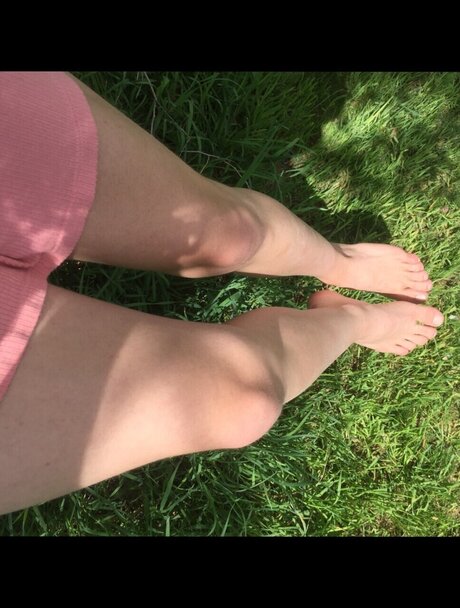 Eden Jade pretty pornstar pictures