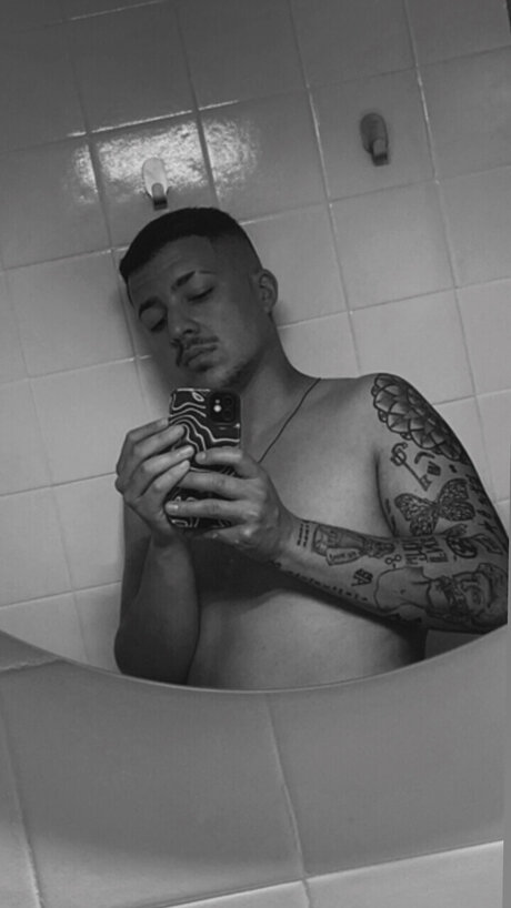 Rvnn__ pornstar hot galleries