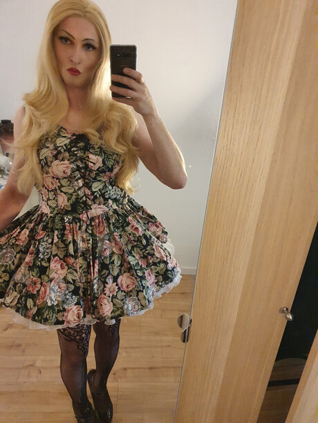 Yeliza beautiful star img