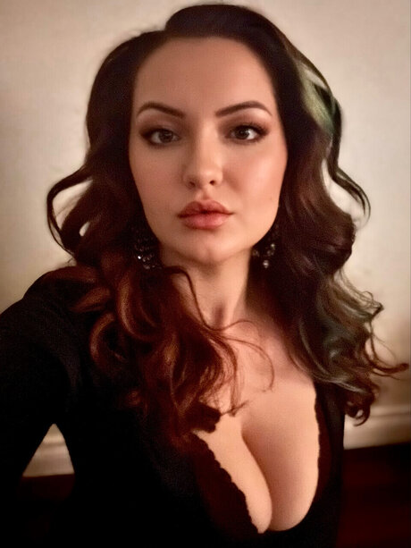 Cher free actress image