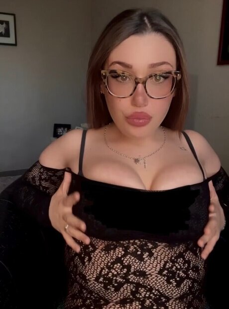 Miss Lily_ pornstar exclusive pic