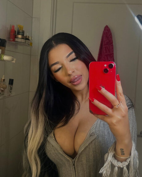 Lina Sara_ nude star archive