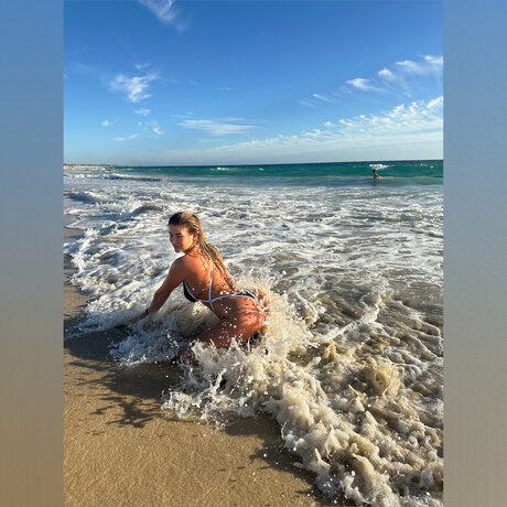 UK Cowgirl art model img