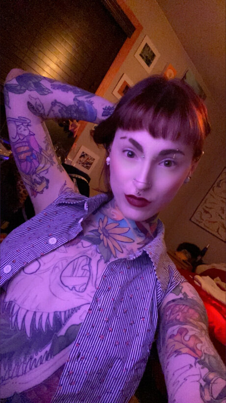 Lauren Granger art model gallery