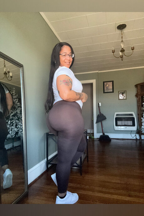 Everlasting Desire star pics