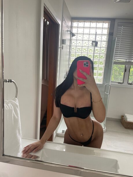 Chantal Nova sex pornstar photos