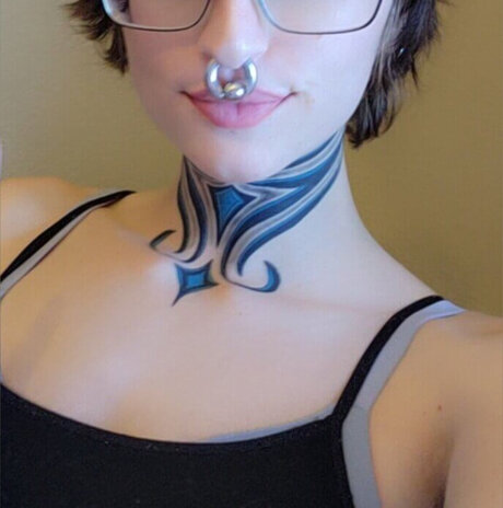 Plenia model nudes image