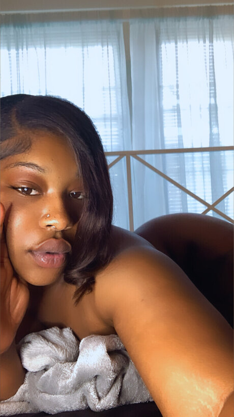 Natural Bae_ star beautiful image