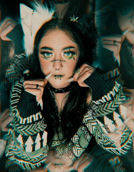 demonsfree model nudes galleries