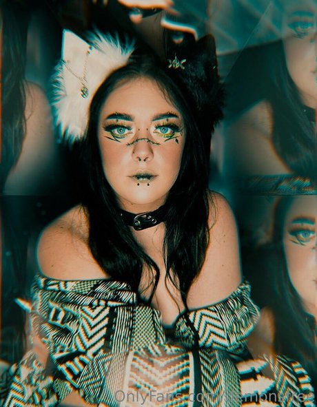 demonsfree pornographic actress pics