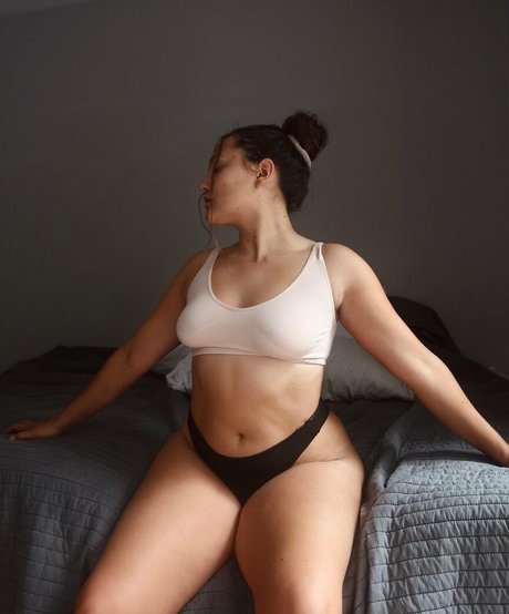 Katy Hedges pornstar top image