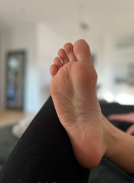 emmas world nudes actress images