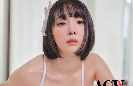 Kang Inkyung nude actress image
