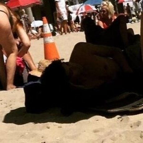 Elleloren21 nude actress images