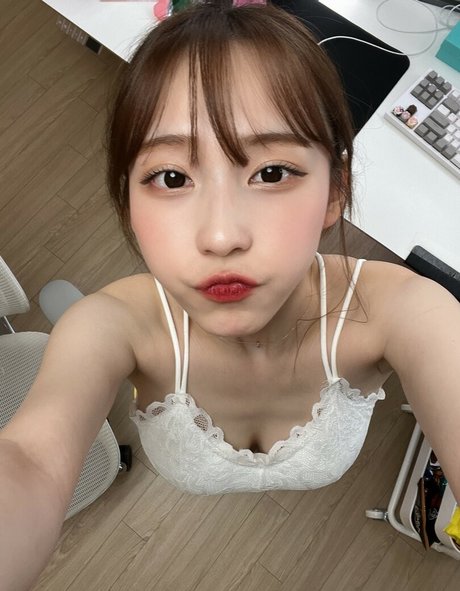 rofvmtm xxx pornstar img