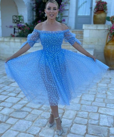 Danni Minogue nude star img