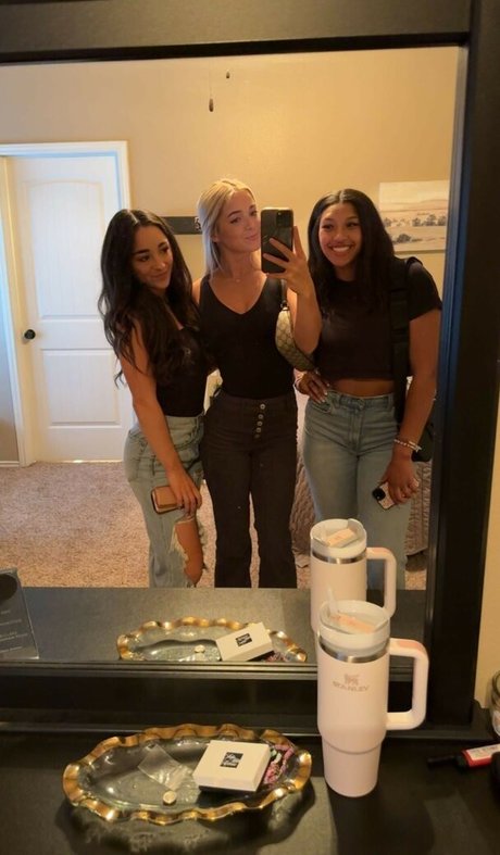 workout nude onlyfans art porn image