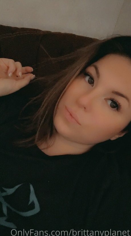 brittanyplanet model porn gallery